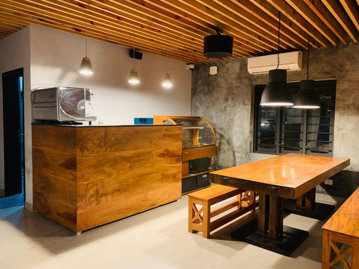 Solo Inn Kochi Exteriör bild